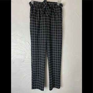 Popular 21 Black & White Striped Pants Size Small